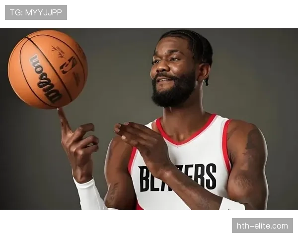 艾顿挡拆助队拉开空间 提升内线高效终结能力